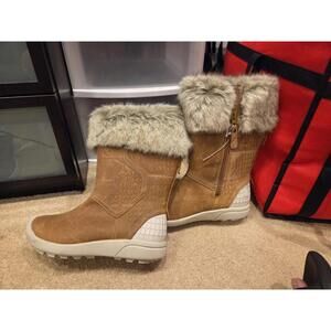 KEEN Women's Fremont Zip Waterproof Shoe Boots Suede - Tan, Size US 5 (EU 35)